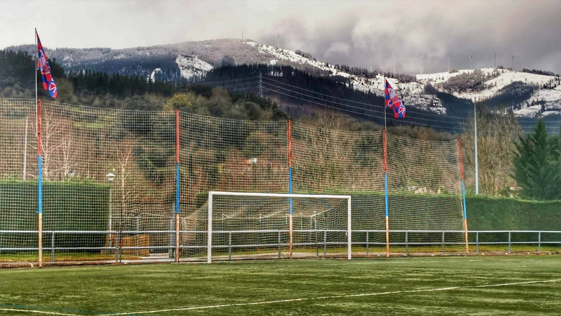 Campo de fútbol de Berrizburu, C.D. Berriz